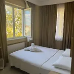 Grand Vatan Szálloda 3*